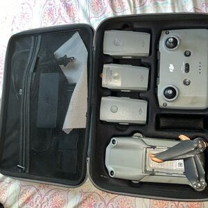 DJI Mavic 3 Classic (DJI RC-N1) DRONE